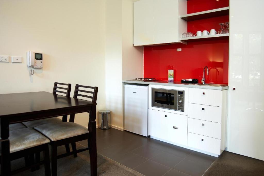 מלבורן Comfort Apartments On Elizabeth מראה חיצוני תמונה
