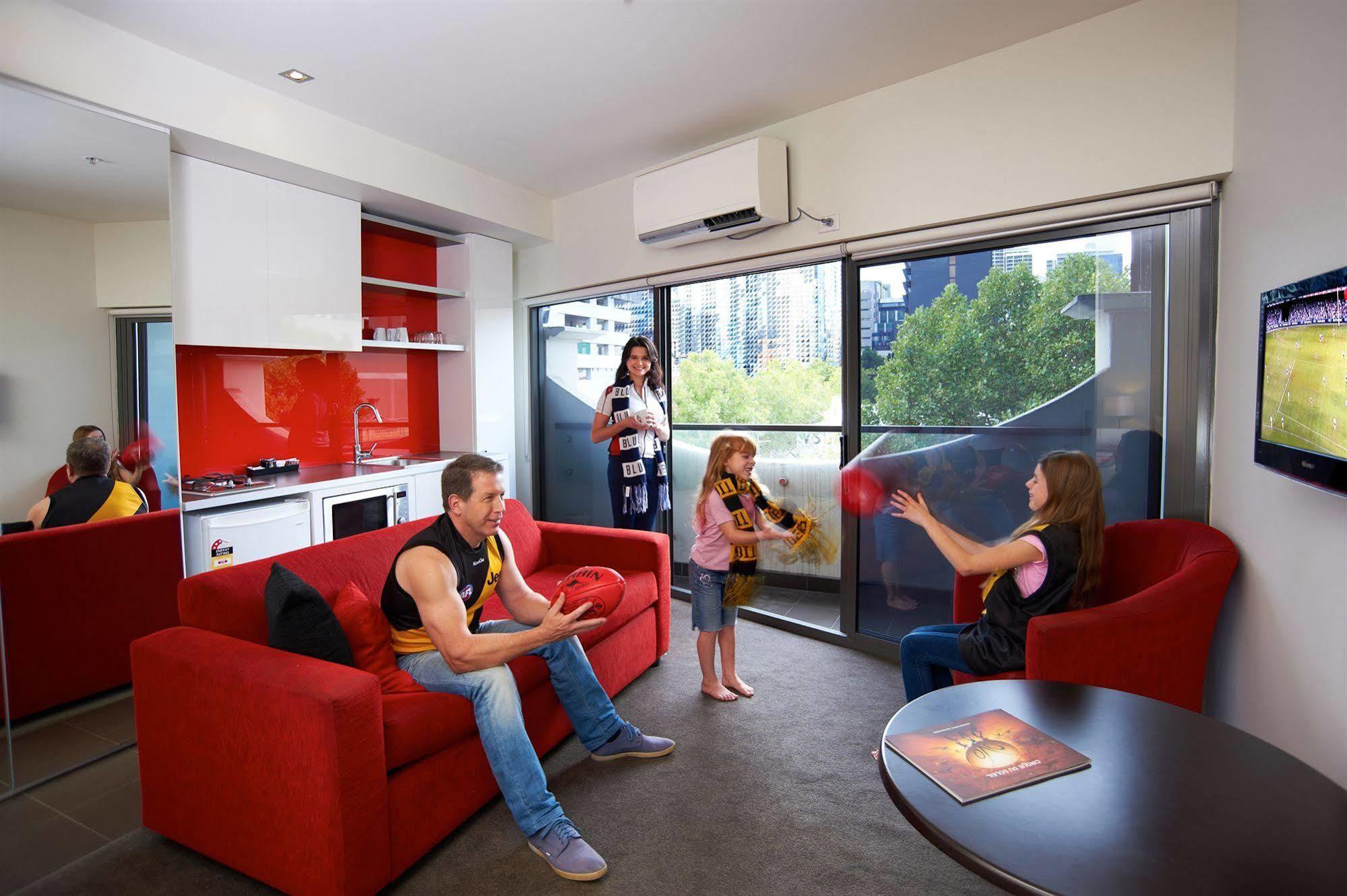 מלבורן Comfort Apartments On Elizabeth מראה חיצוני תמונה